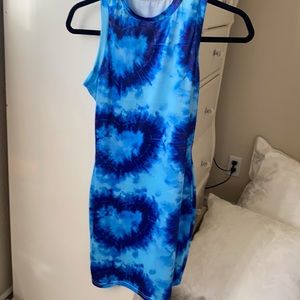 Blue heart tie dye dress!